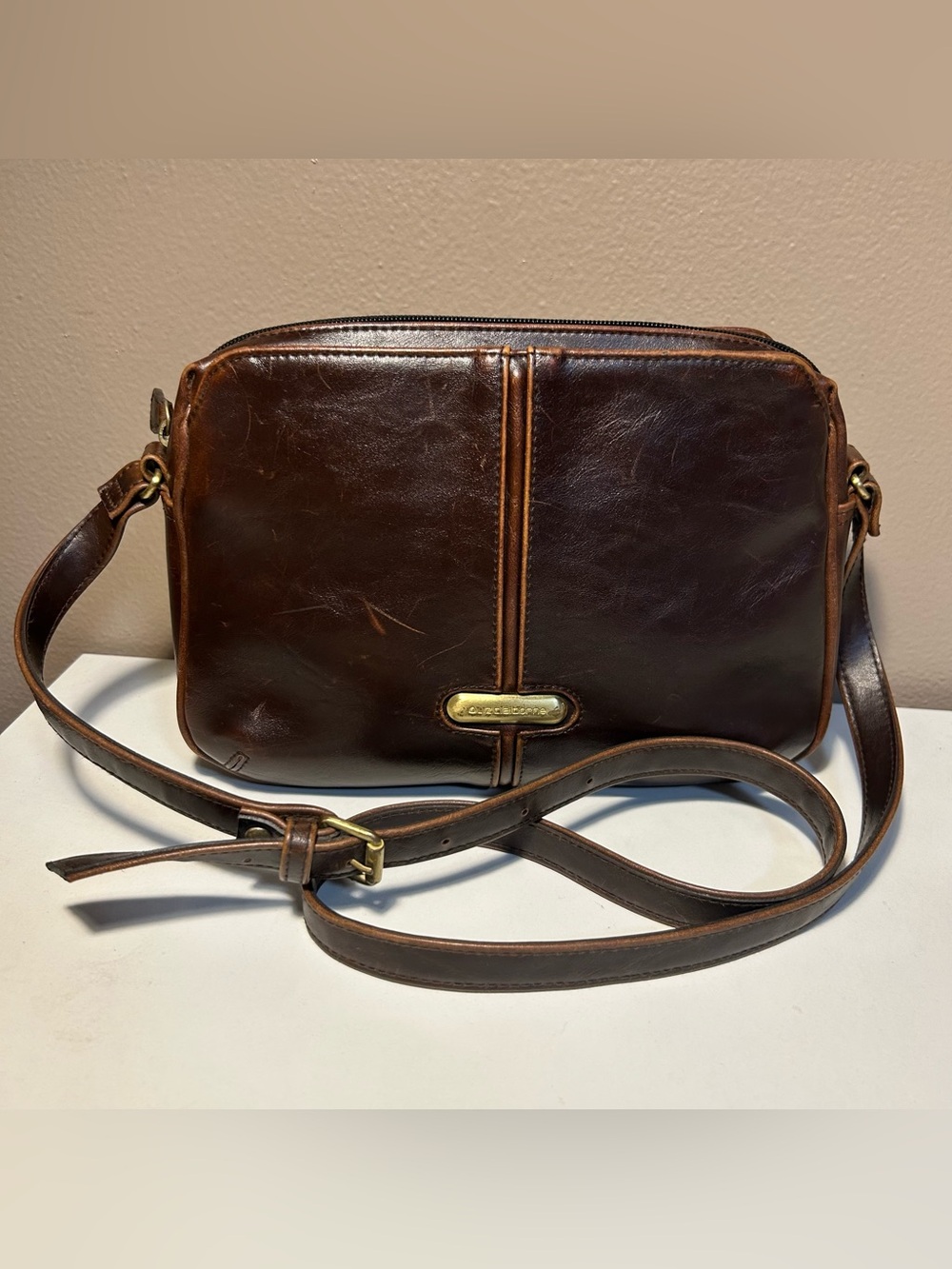 Vintage Liz Claiborne Brown Shoulder Bag Faux Leather Distressed adjustable